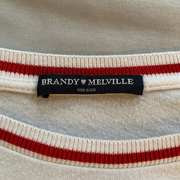 Brandy Melville shirt - Picture 2 of 3